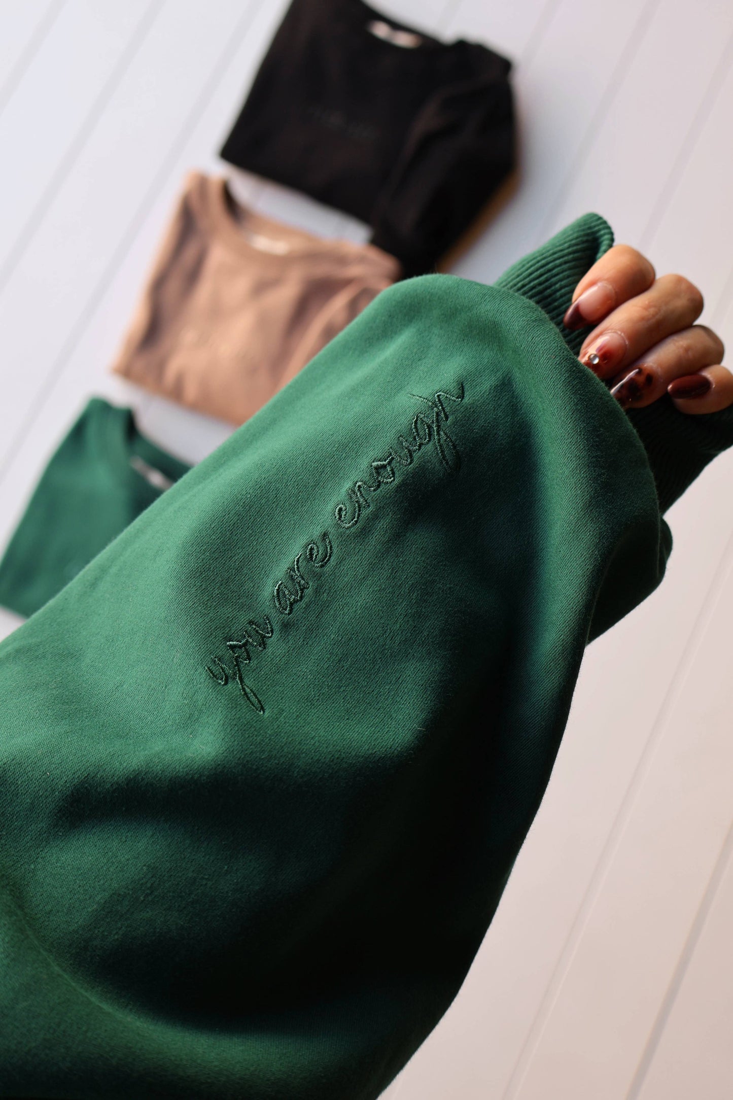 Mama Crew Neck: Black